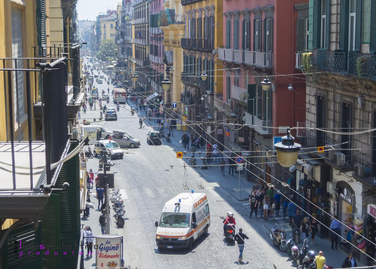 Casa Beatrice, Appartamento Nel Centro Di Napoli Naples Exterior photo