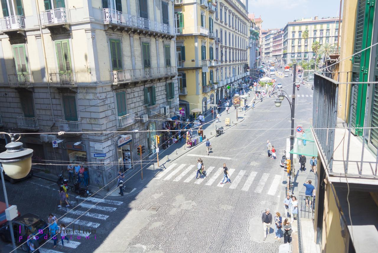 Casa Beatrice, Appartamento Nel Centro Di Napoli Naples Exterior photo